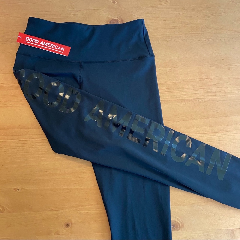 Good American “The Core Power Legging” in black